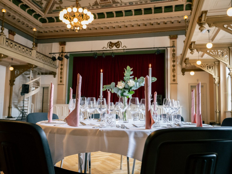bord-teatersal.jpg